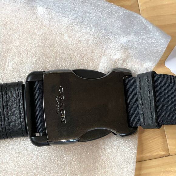 Coach Marvel Warren Belt Bag With Black and White Comic Book Print Fanny Pack - Picture 9 of 10